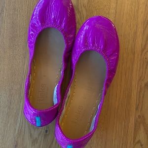 Ultraviolet Tieks 6